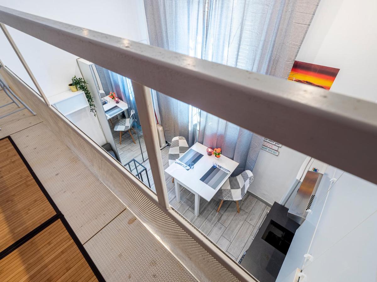 Desana Studio Apartment Turin Bagian luar foto