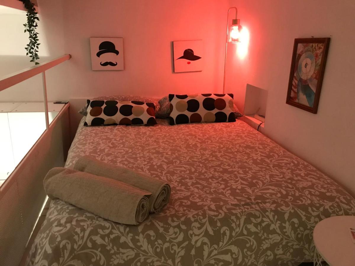 Desana Studio Apartment Turin Bagian luar foto